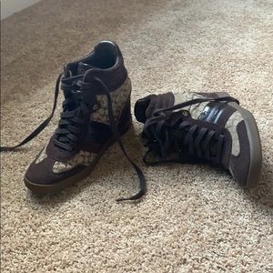 Coach shoes